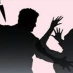 बारामतीत महिलेवर दहशत; दोघांकडून शस्त्र दाखवत दागिने केले लंपास